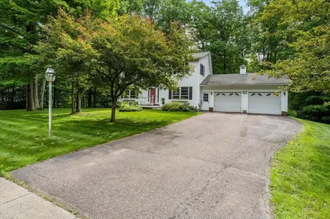 42 Deer Run Milton VT 05468