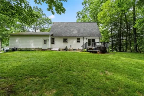 42 Deer Run Milton VT 05468