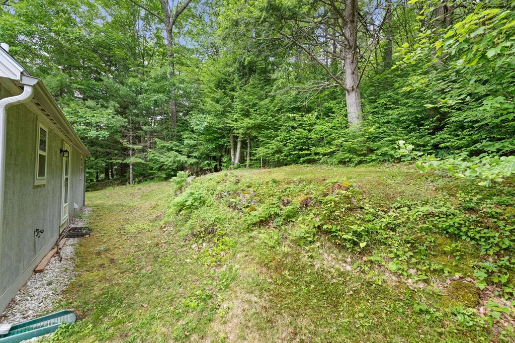 4 Carter Mountain Road New Hampton NH 03256