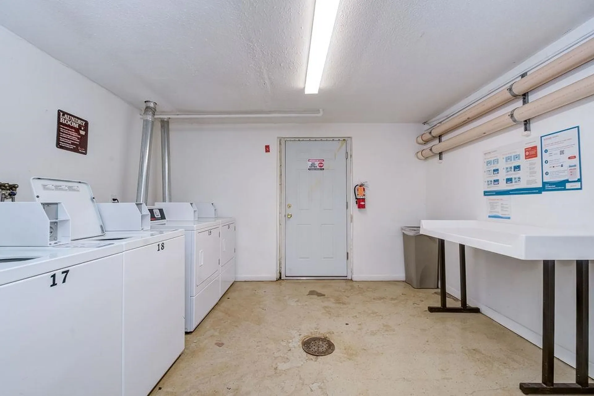 5 Lancelot Court Salem NH 03079