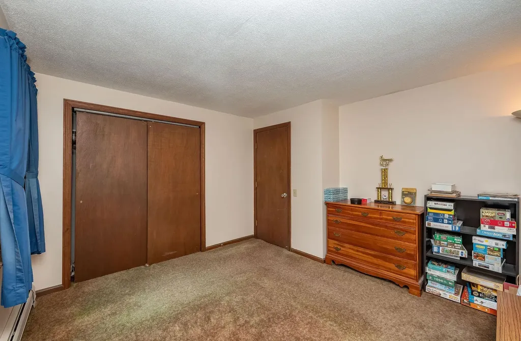 89 Oak Street Rochester NH 03839