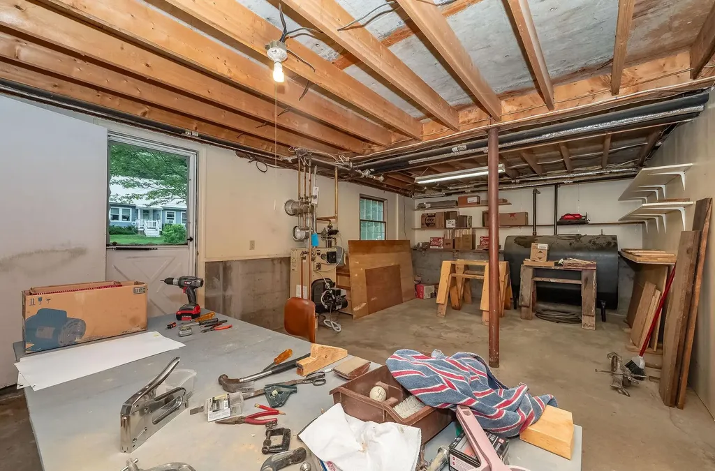 89 Oak Street Rochester NH 03839