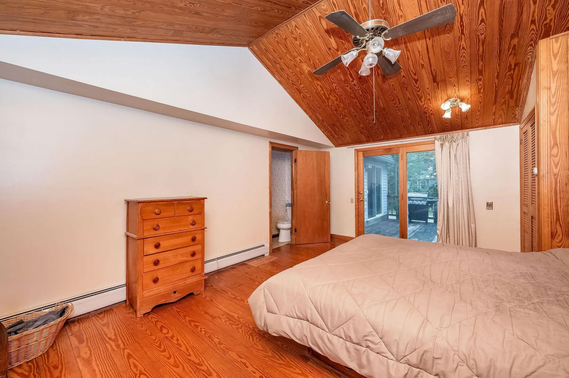 89 Oak Street Rochester NH 03839
