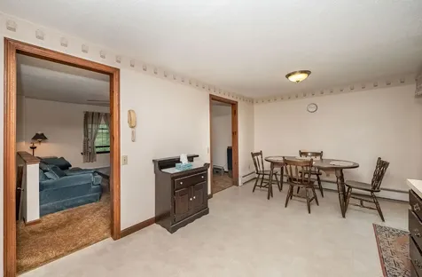 89 Oak Street Rochester NH 03839