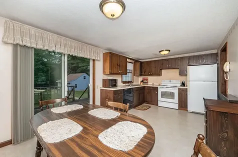 89 Oak Street Rochester NH 03839