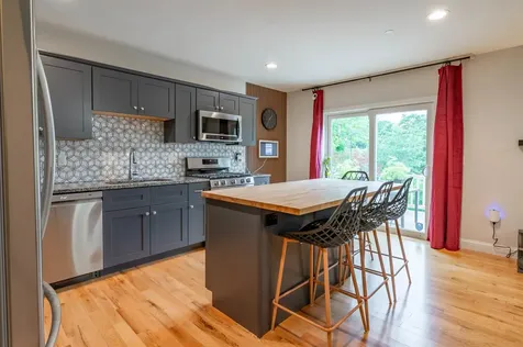 11B Joe's Way Hollis NH 03049