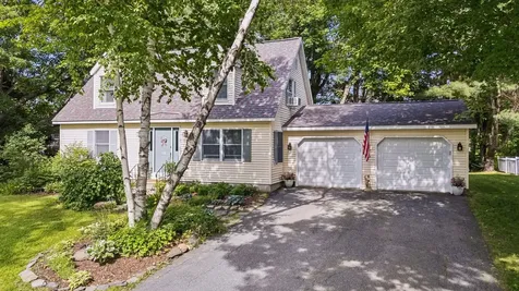 152 Cross Street Hartford VT 05001