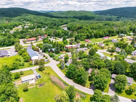 152 Cross Street Hartford VT 05001