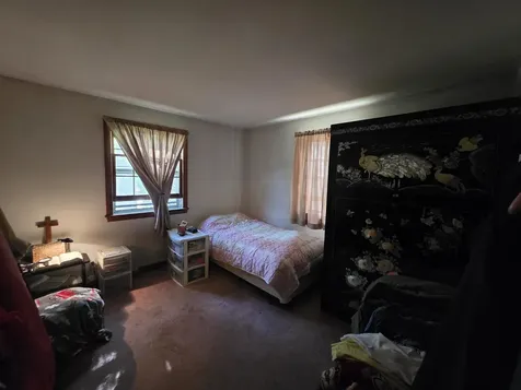 9 Louise Drive Litchfield NH 03052