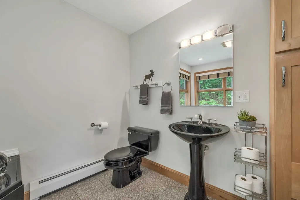 178 Highlands Drive Conway NH 03838