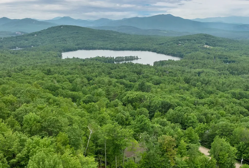 178 Highlands Drive Conway NH 03838