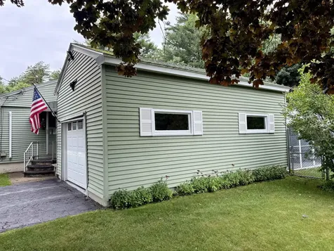 59 Pinedale Street Manchester NH 03102