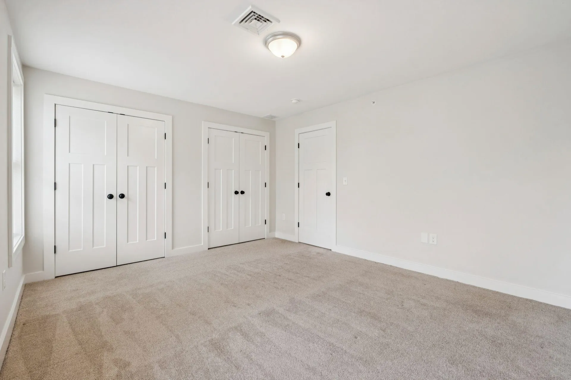 34 Ponemah Hill Road Milford NH 03055