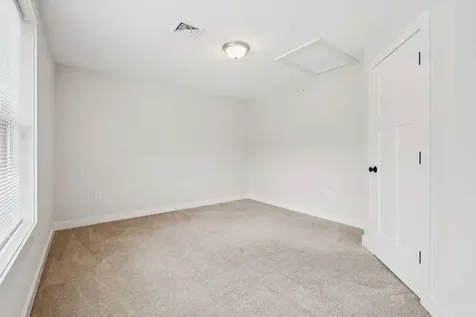 34 Ponemah Hill Road Milford NH 03055
