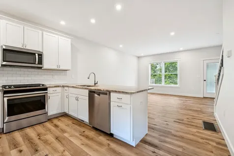 34 Ponemah Hill Road Milford NH 03055