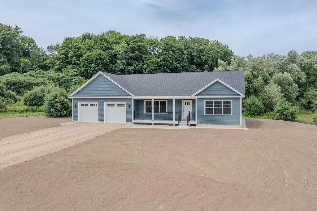 320 Knox Marsh Road Madbury NH 03823