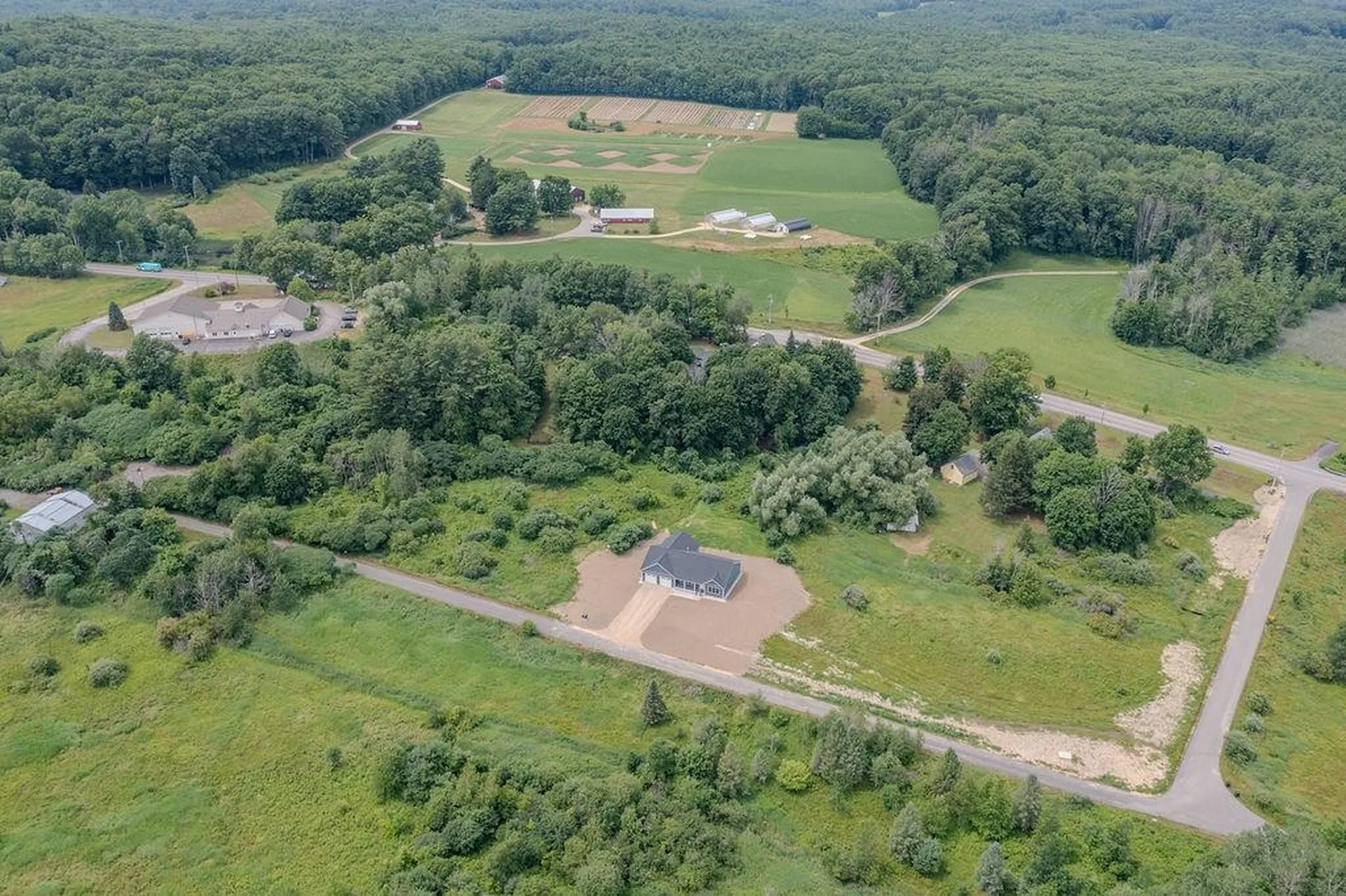 320 Knox Marsh Road Madbury NH 03823