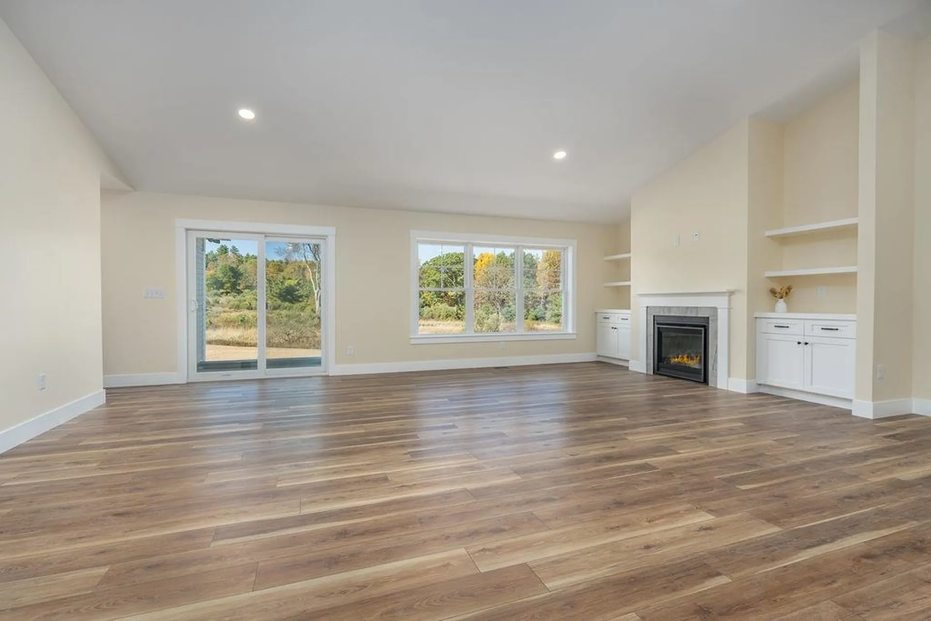 320 Knox Marsh Road Madbury NH 03823