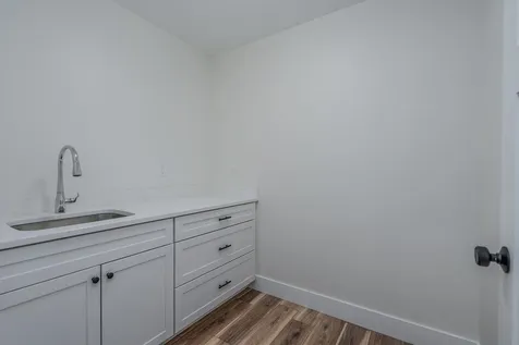 320 Knox Marsh Road Madbury NH 03823