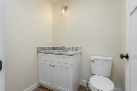 320 Knox Marsh Road Madbury NH 03823