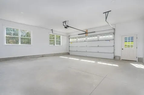 320 Knox Marsh Road Madbury NH 03823