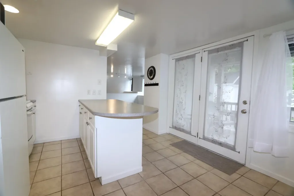 22C Whipple Road Kittery ME 03904