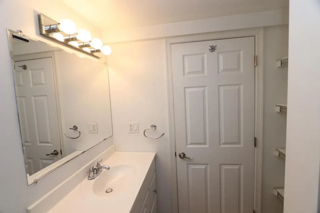 22C Whipple Road Kittery ME 03904