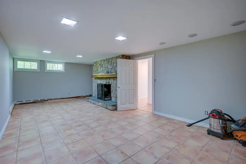 236 Birch Hill Road Conway NH 03860