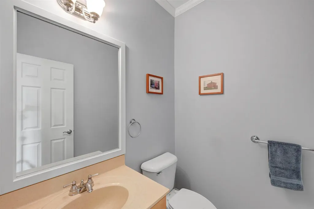 41 Tyler Place Jericho VT 05465