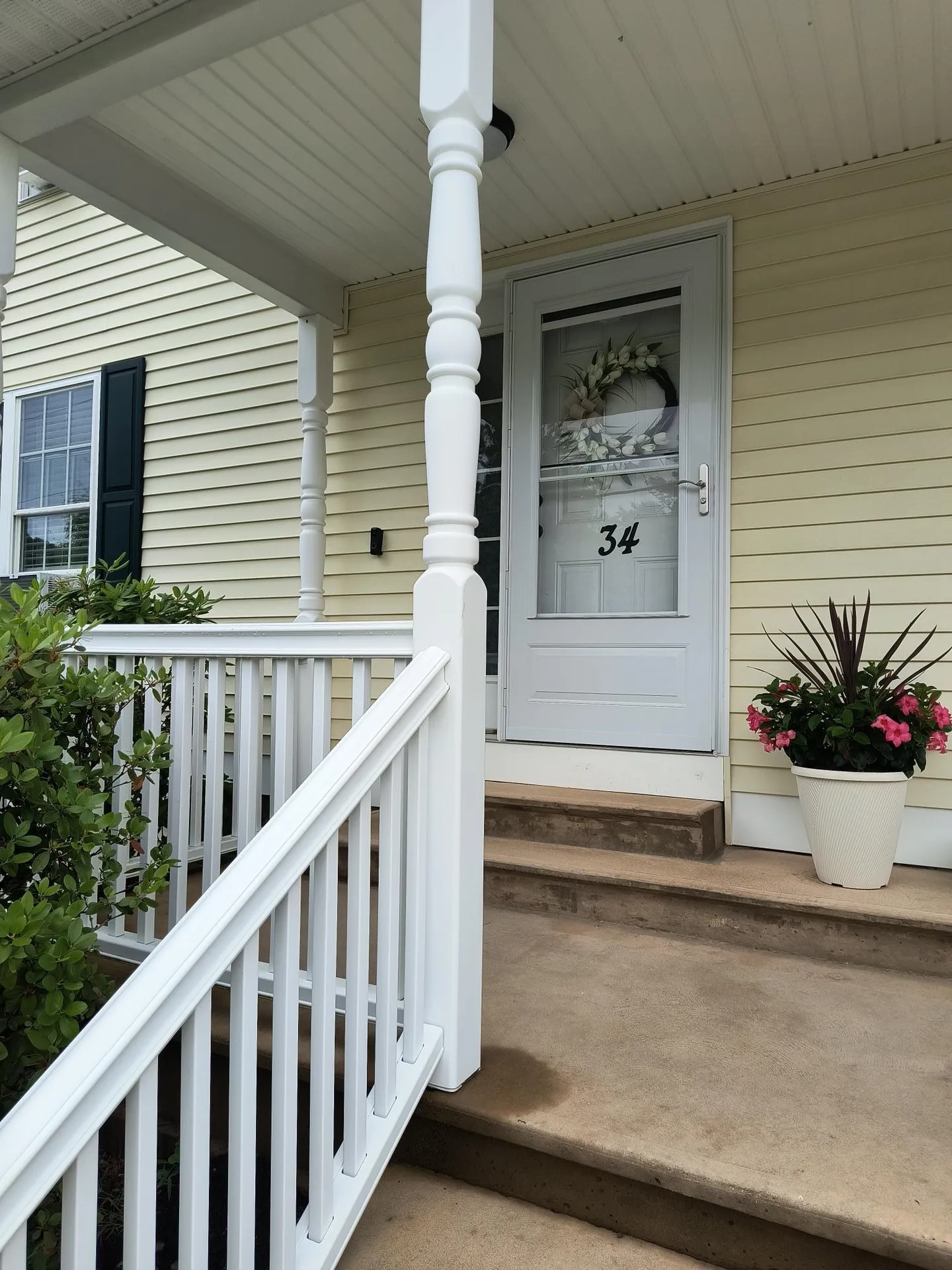 28 Owens Drive Swanzey NH 03446