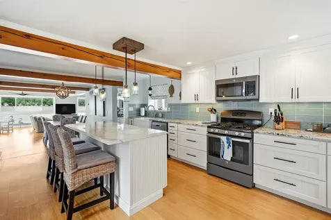 64 Turtle Rock Road Windham NH 03087