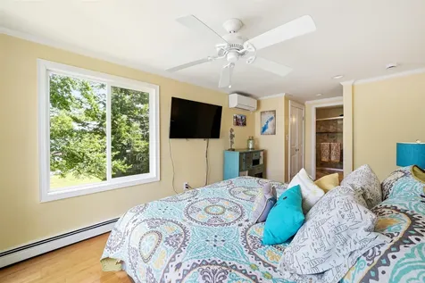 64 Turtle Rock Road Windham NH 03087