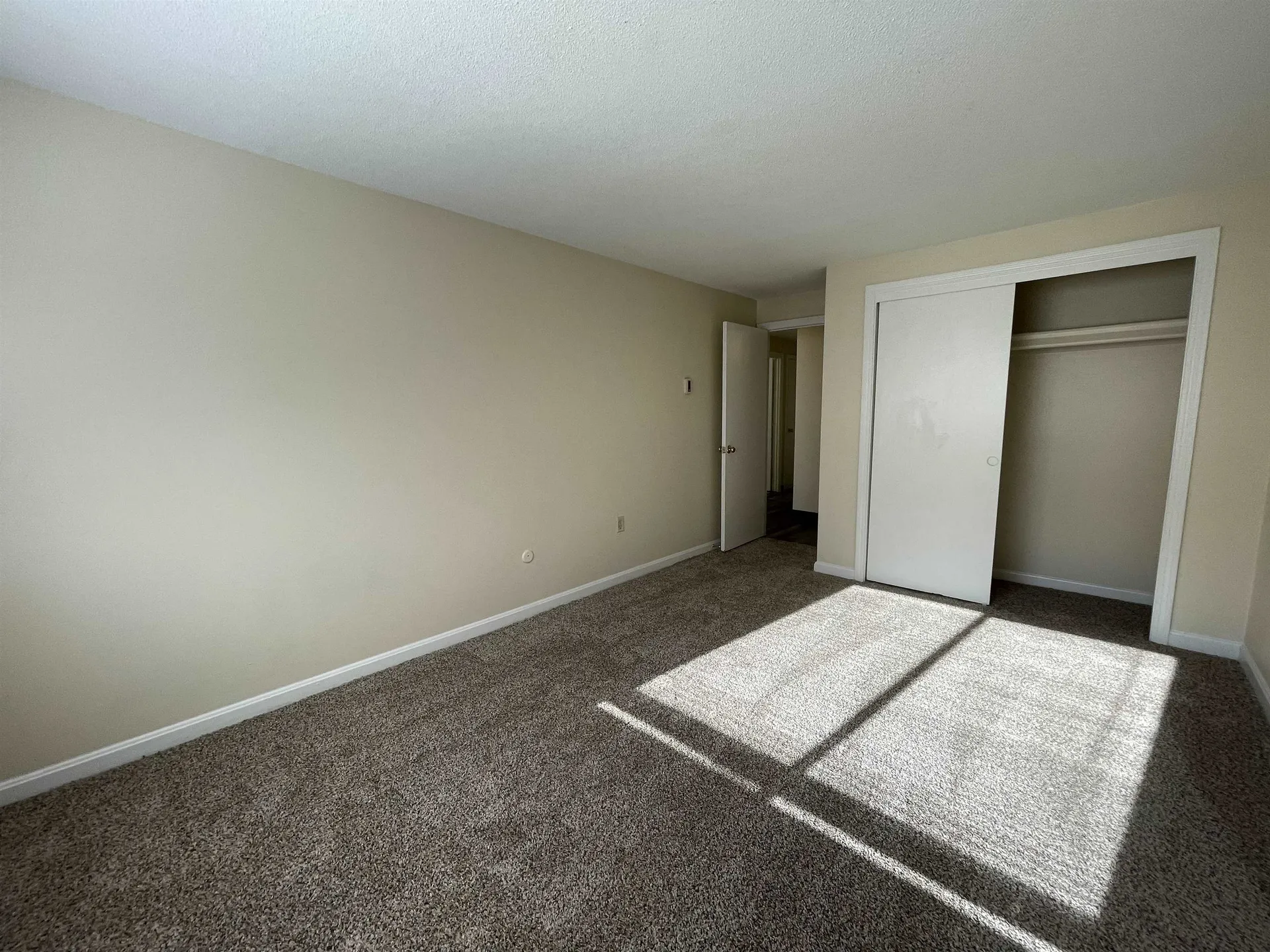 95 Powers Street Milford NH 03055