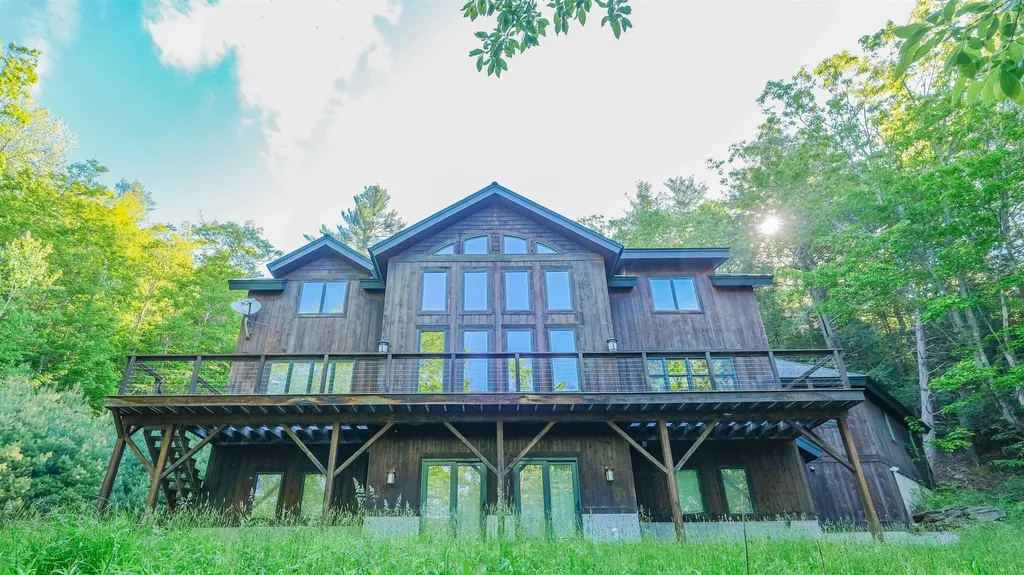 42 Cedar Drive Ludlow VT 05149