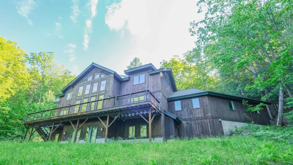 42 Cedar Drive Ludlow VT 05149