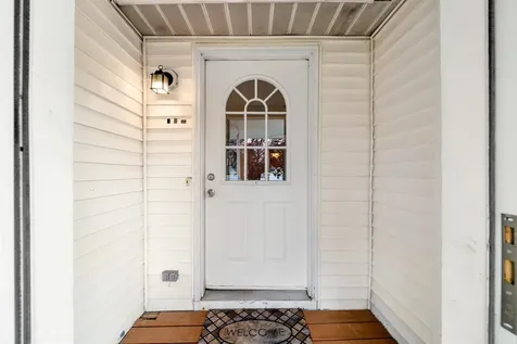 4 Alma Avenue Salem NH 03079