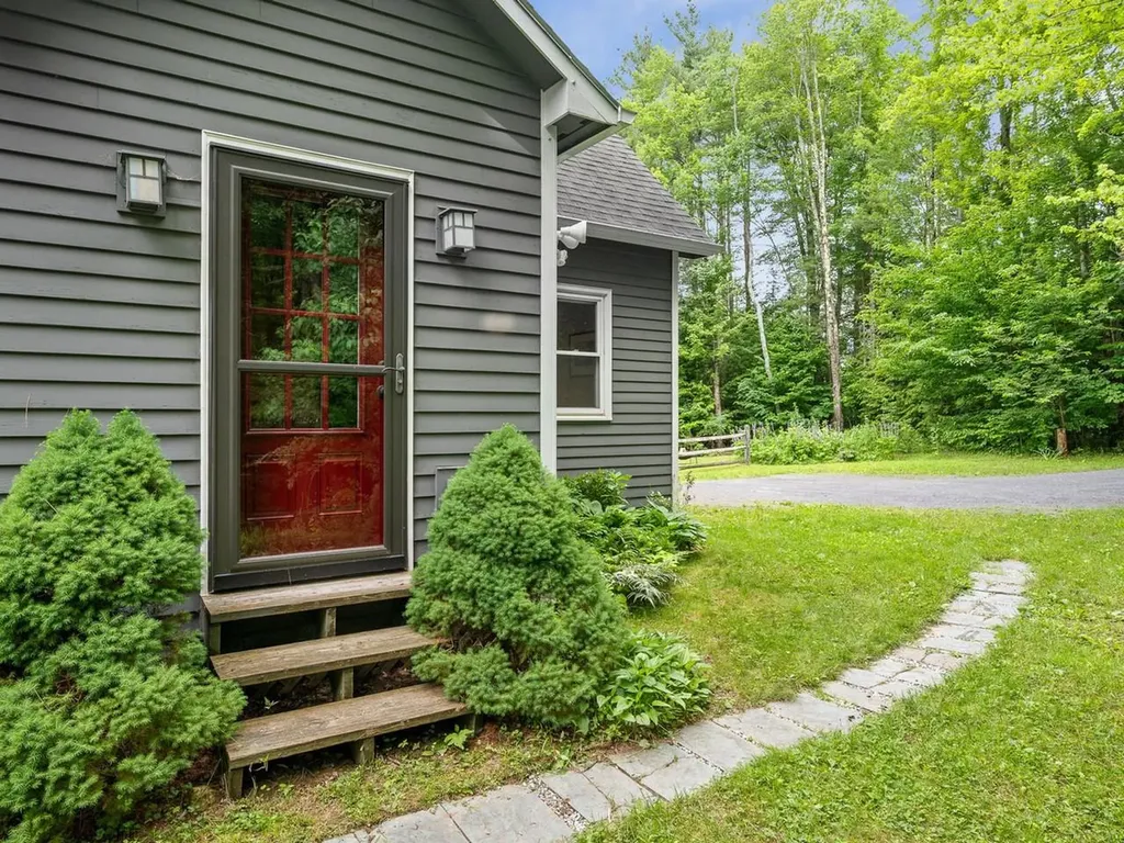 98 Leary Road Jericho VT 05465