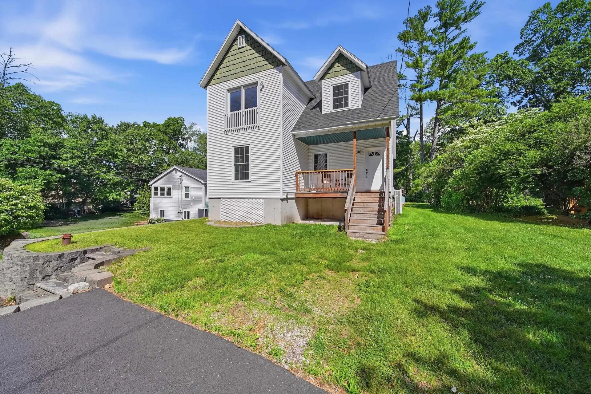 17 Trues Parkway Sandown NH 03873