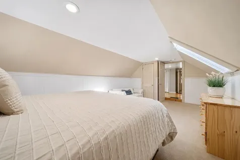 6 Orcutt Avenue Lebanon NH 03784