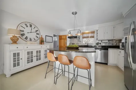 6 Orcutt Avenue Lebanon NH 03784