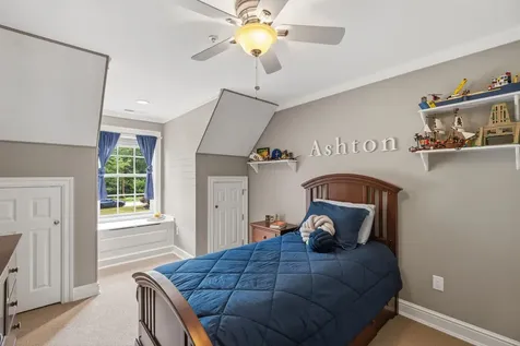 62 Dupaw Gould Road Brookline NH 03033