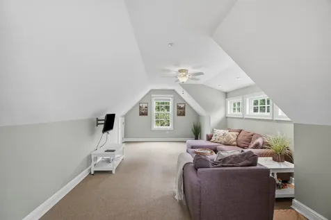 62 Dupaw Gould Road Brookline NH 03033