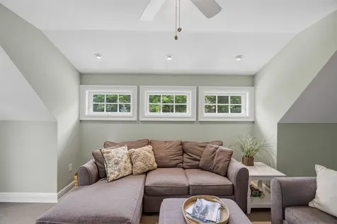 62 Dupaw Gould Road Brookline NH 03033