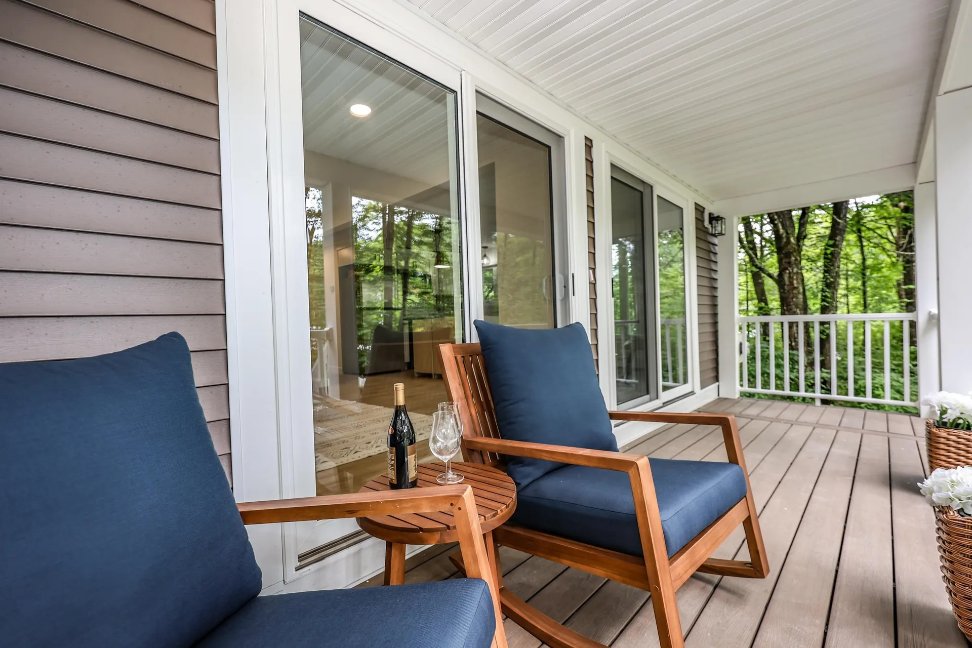 24 Mountain Road Raymond NH 03077