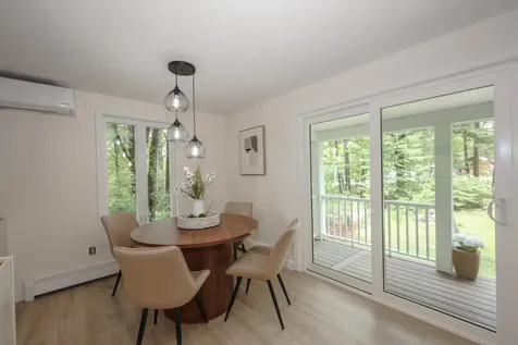 24 Mountain Road Raymond NH 03077
