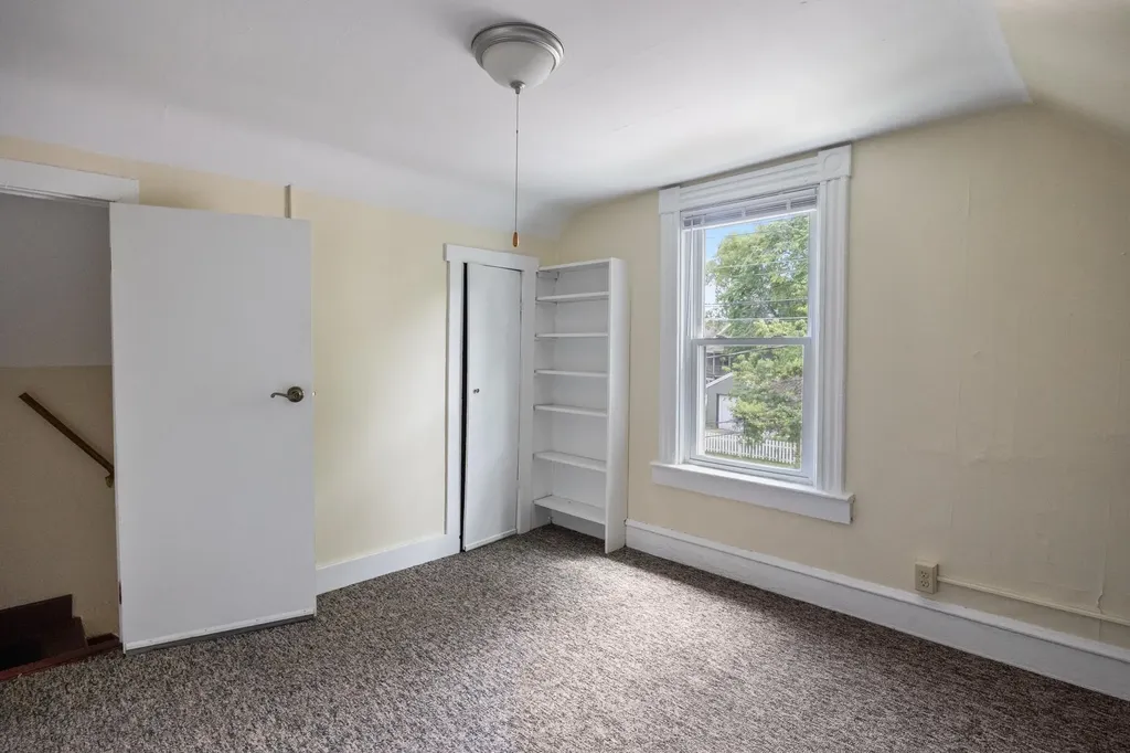 76 Ward Street Burlington VT 05401