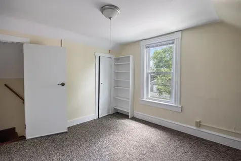 76 Ward Street Burlington VT 05401