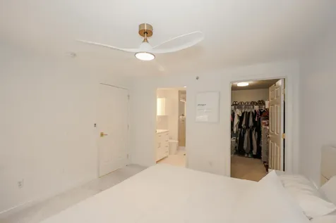 6 Crestview Circle Londonderry NH 03053