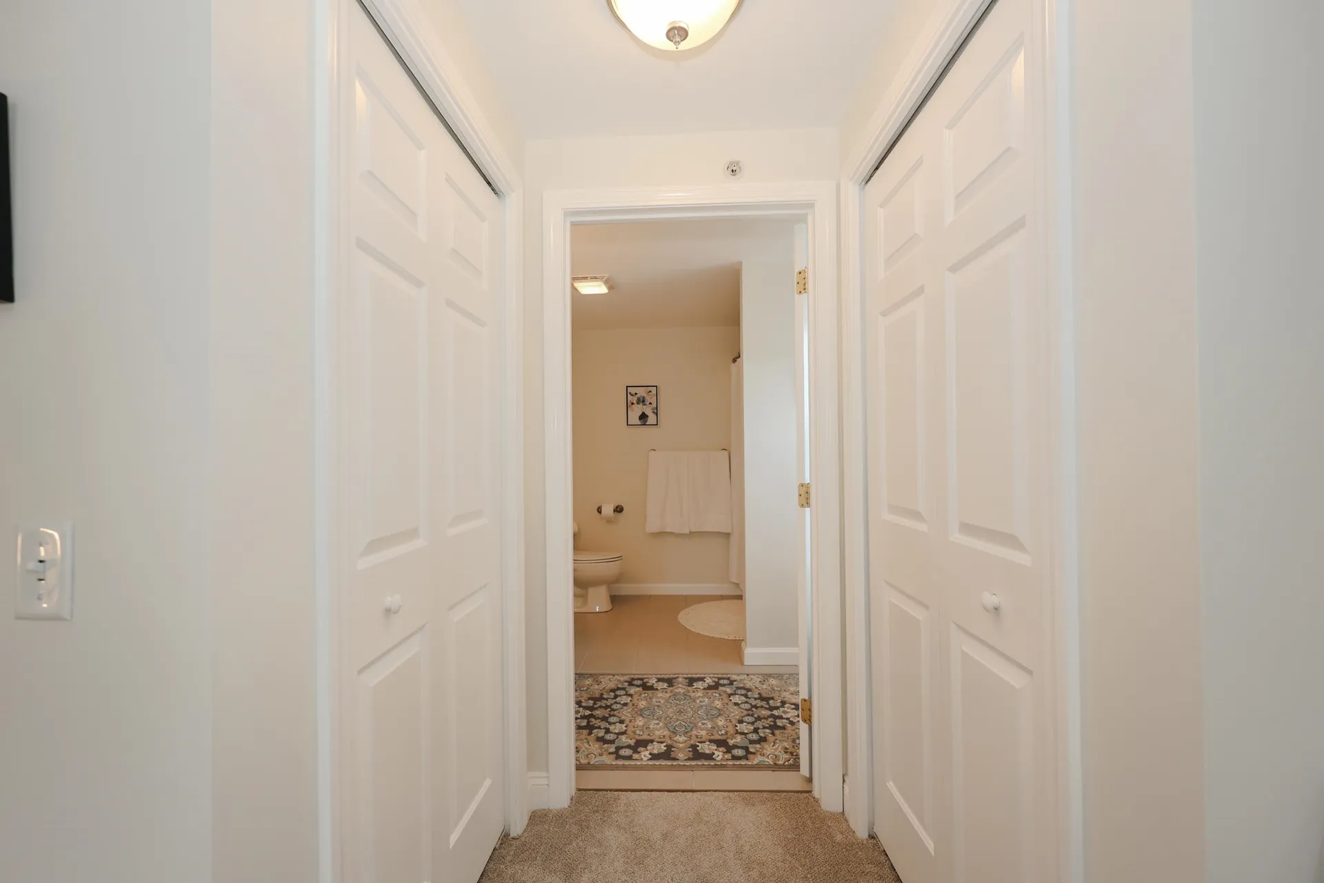 4 Crestview Circle Londonderry NH 03053