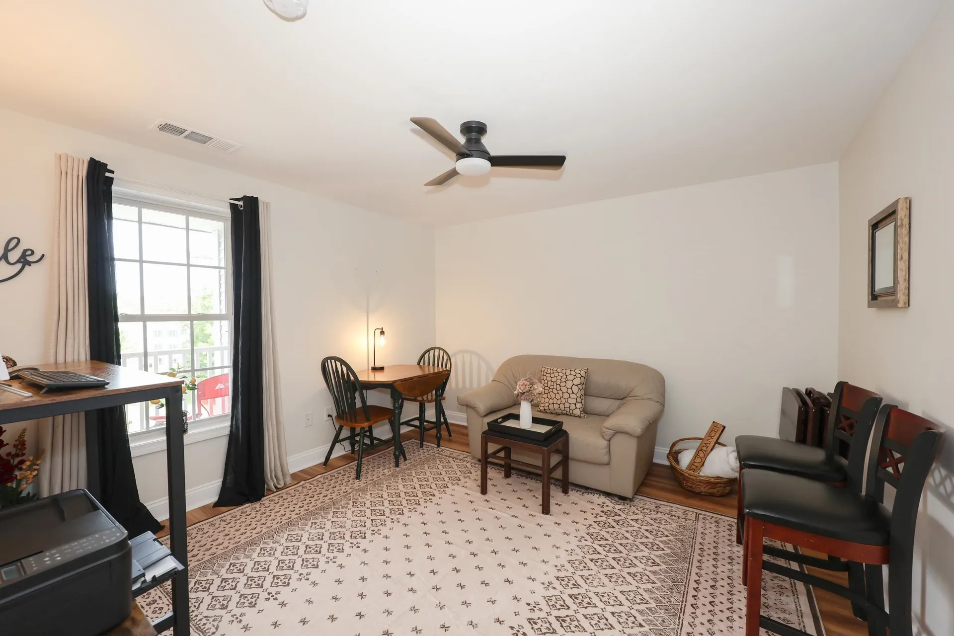 4 Crestview Circle Londonderry NH 03053